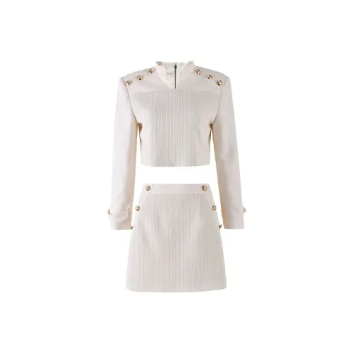 CHARM PICK Skirt Set Women's Apricot