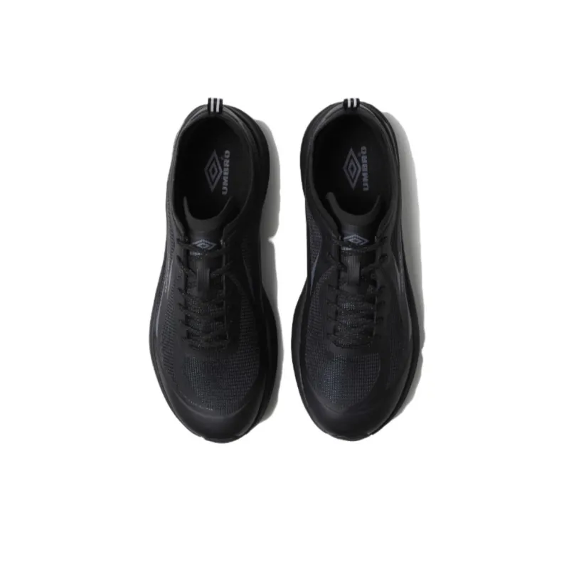 Umbro Anti Slip Wear Resistant Low Top Casual Shoes Unisex Black-3