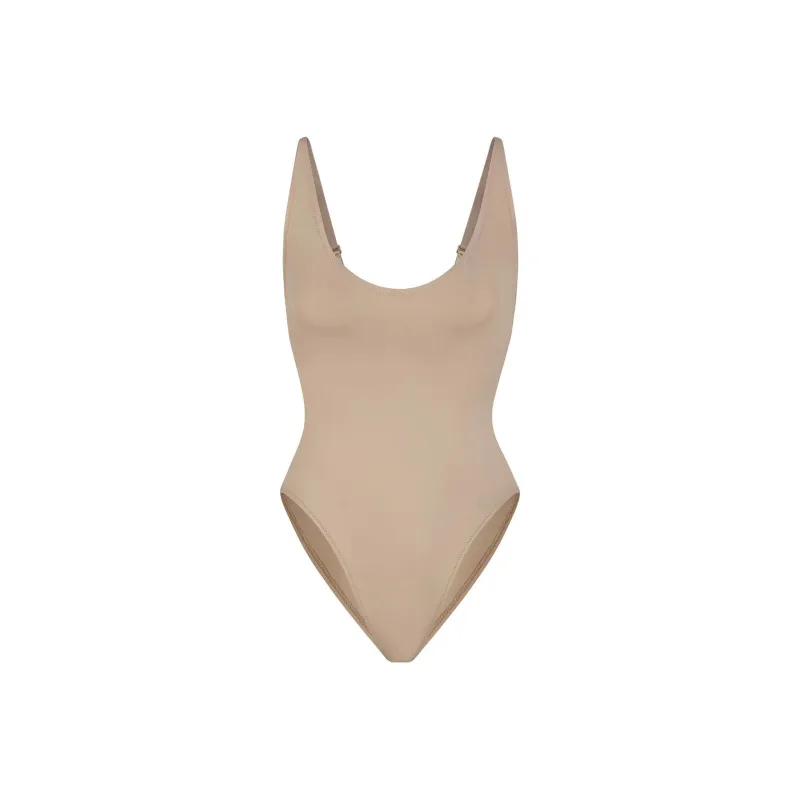 SKIMS SIGNATURE SWIM SCOOP NECK ONE PIECE One-piece Swimsuit Women's DESERT/Desert-0