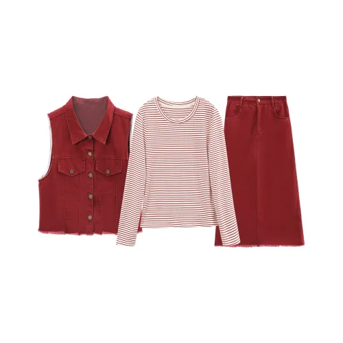 A Paradise For Awakening Skirt Set Women's Burgundy