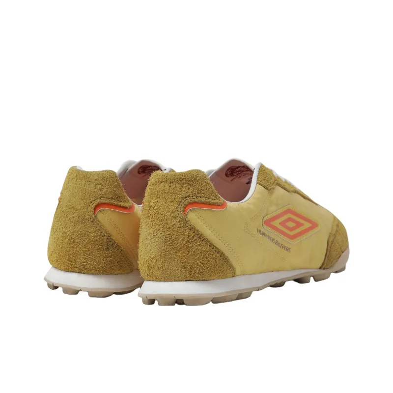 Umbro Anti Slip Wear Resistant Low Top Casual Shoes Unisex Yellow-2