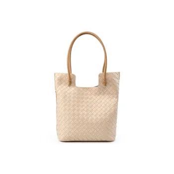 Bullrun Cow Leather Handbag Women's Black/Ecru