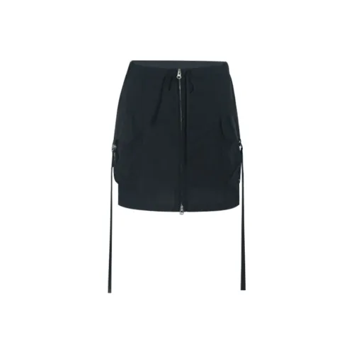 Little Pull Cargo Short Skirts Women's Black