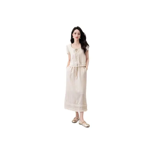 Shavani Skirt Set Women's Greige