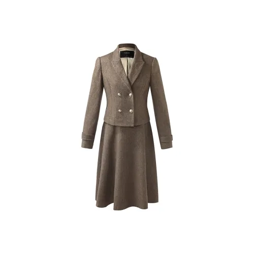GOELIA Skirt Set Women's Coffee