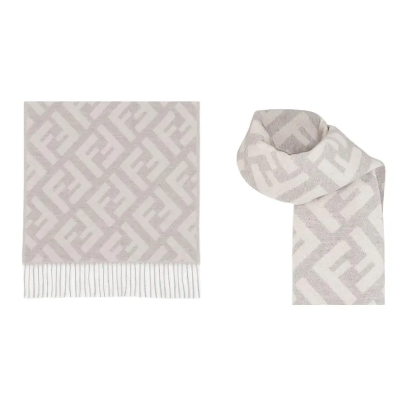 FENDI Logo Jacquard Fringed Edge Scarf-3