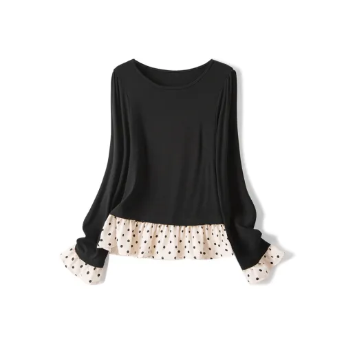 CLUB NEWS T Shirts Women's Black