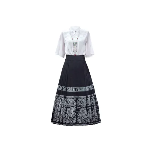 SONDR Two Piece Skirt Sets Women's