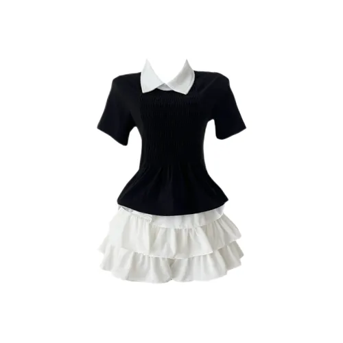 Udon House Two Piece Skirt Sets Women's