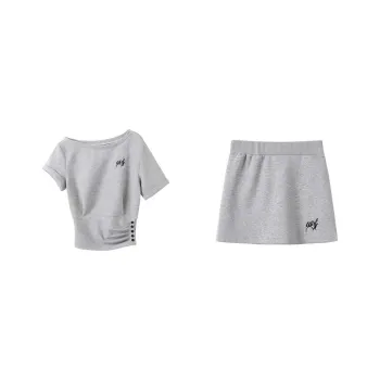 Udon House Two Piece Skirt Sets Women's