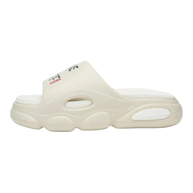 Le Drag Outerwear Slippers White Black-8