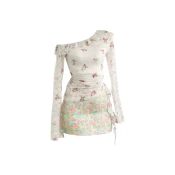 Udon House Two Piece Skirt Sets Women's