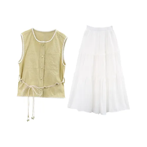 A Paradise For Awakening Skirt Set Women's