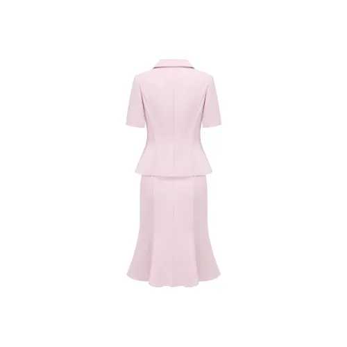 ONE SHALLOW Skirt Set Women's Cherry Blossom Pink