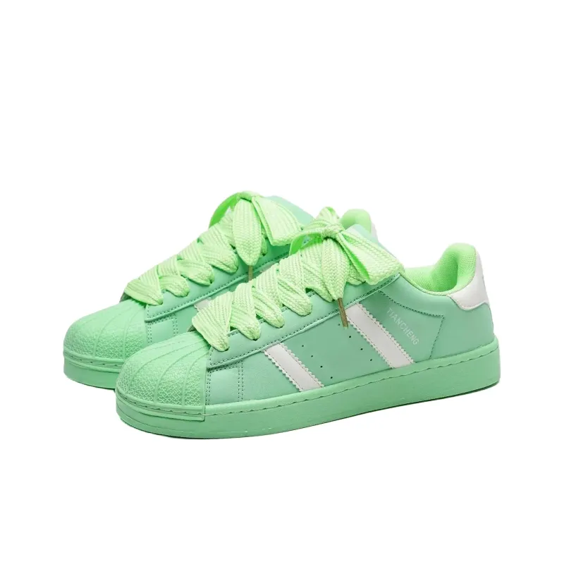 OAOQ Cushioning, Abrasion Resistant, Lightweight, And Breathable Low Top Skateboard Shoes Unisex-43