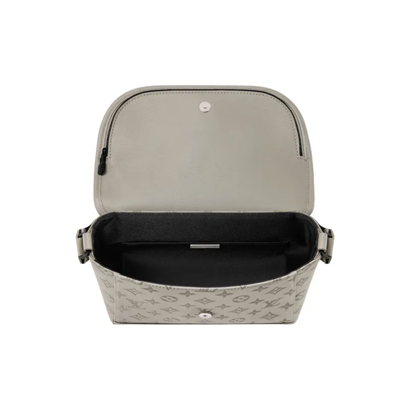 LOUIS VUITTON Pulse Embossed Calfskin Crossbody Bag, Shoulder Bag Men's Gray-3