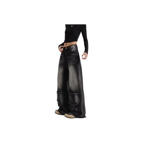 The New Age Family Jeans Women's