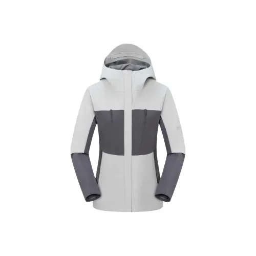 Under Armour Mountaineering Clothing Women's Light Gray