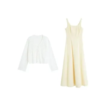 LESS BEARS Skirt Set Women's Custard