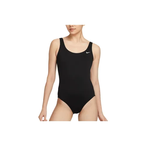 Nike Swim Essential Women's U Back One Piece Swimsuit