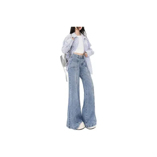 The New Age Family Jeans Women's