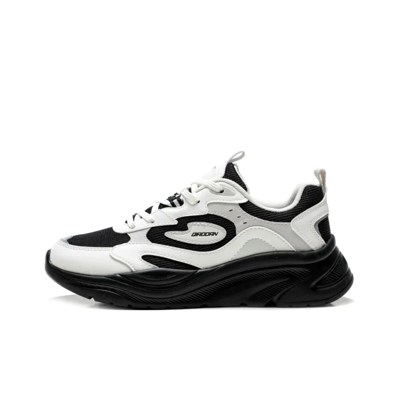 QIAODAN Dry Anti Slip Wear Resistant Low Top Casual Shoes Women's Black White Gray-0
