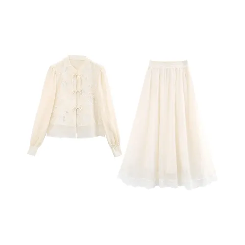 A Paradise For Awakening Skirt Set Women's Ecru Two Piece Set