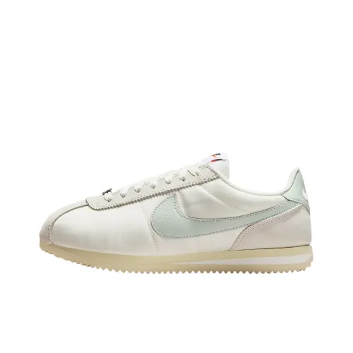 Nike Cortez Low Top Running Shoes Women's Beige
