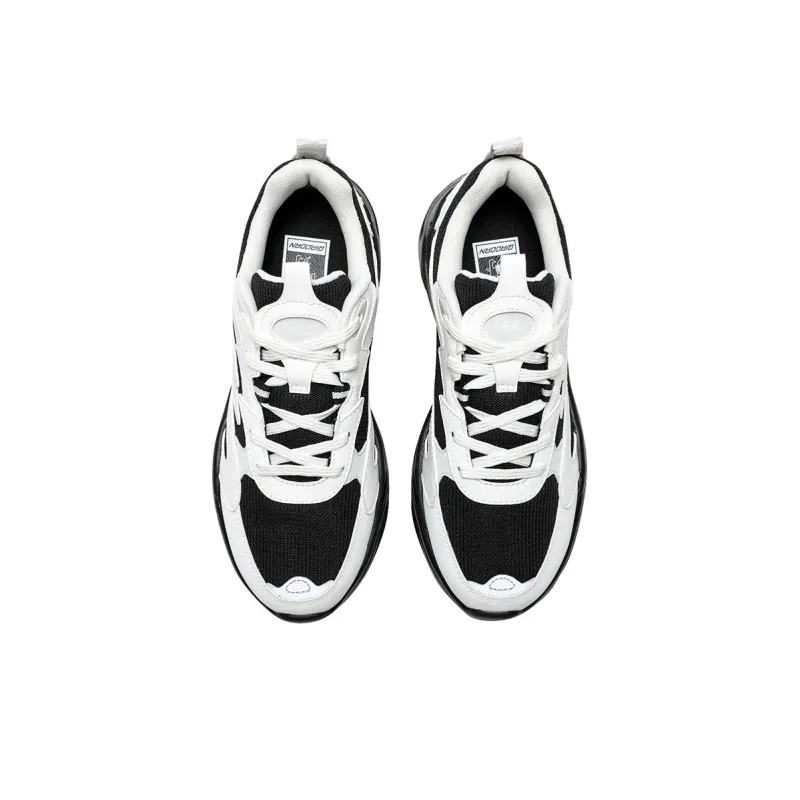 QIAODAN Dry Anti Slip Wear Resistant Low Top Casual Shoes Women's Black White Gray-3