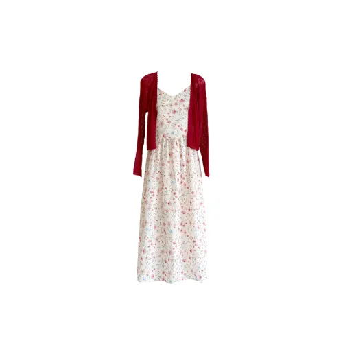 Udon House Two Piece Skirt Sets Women's