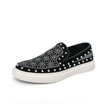 AMICNIEGD Anti Slip Wear Resistant Low Top Skateboard Shoes Men's Black