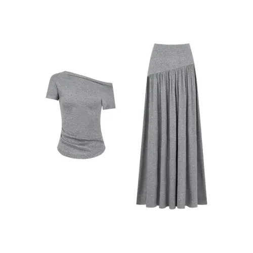Udon House Two Piece Skirt Sets Women's