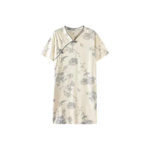 Lan Miao Cheongsam Women's Light Gray Accent