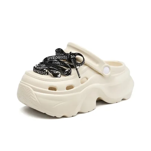 La Chapelle Clogs Women's Apricot