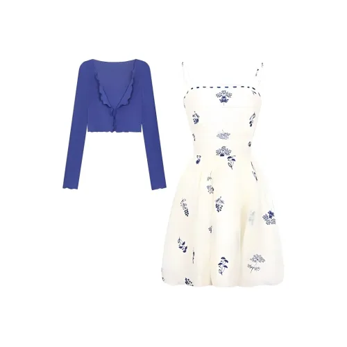 Yvetteclassic Skirt Set Women's