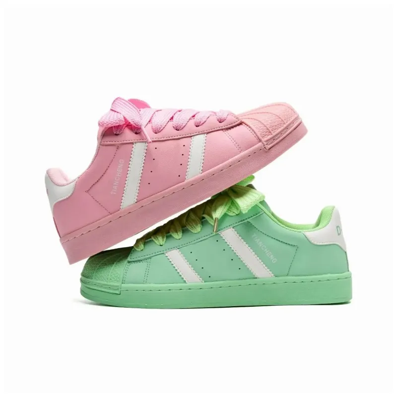 OAOQ Cushioning, Abrasion Resistant, Lightweight, And Breathable Low Top Skateboard Shoes Unisex-36