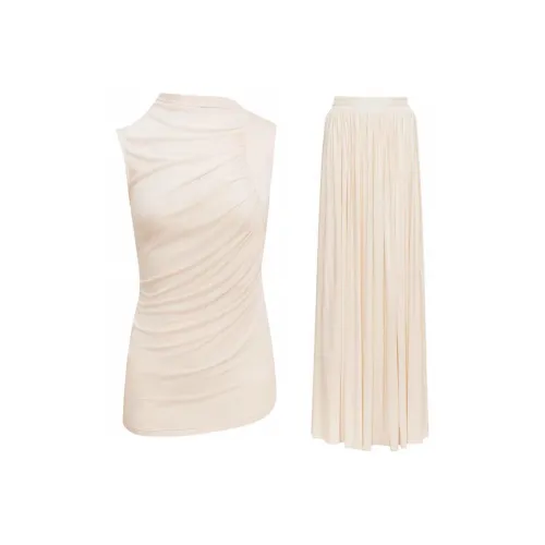 Local Gal Skirt Set Women's Apricot Set