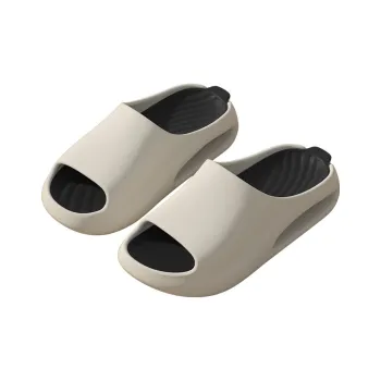 Mrs. Hui Slippers / Home Slippers