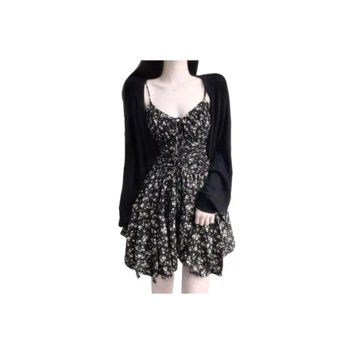 JECCI FIVE Skirt Set Women's Black