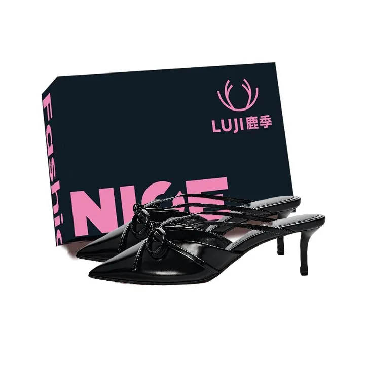 Luji Closed Toe Slippers Women's-9