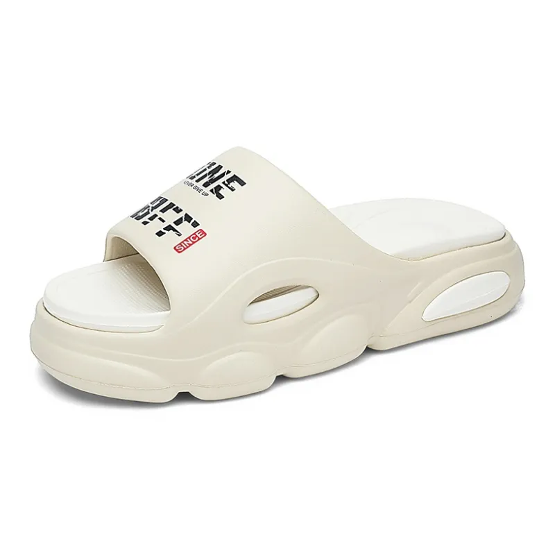 Le Drag Outerwear Slippers White Black-7