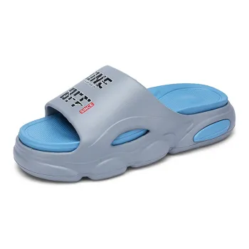 Le Drag Outerwear Slippers White Black