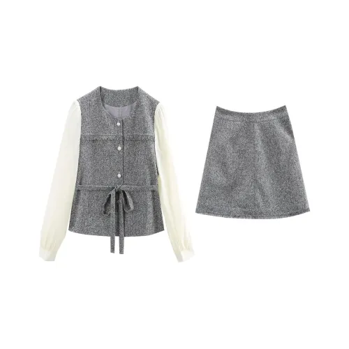 A Paradise For Awakening Skirt Set Women's Gray