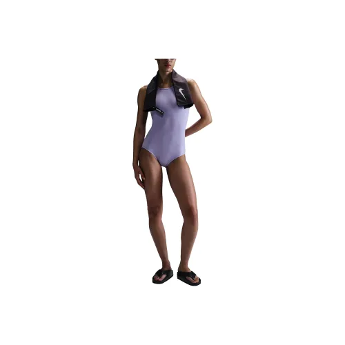 Nike Swim HydraStrong Women's U Back Low Leg One Piece