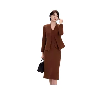 ONE SHALLOW Skirt Set Women's Umber