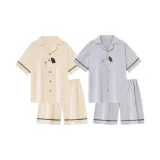 Women's Style in Image Color