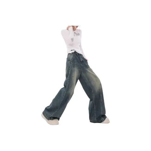 The New Age Family Jeans Women's