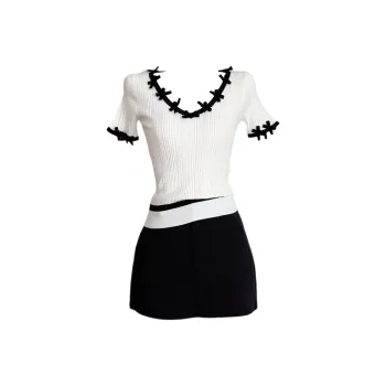Udon House Two Piece Skirt Sets Women's