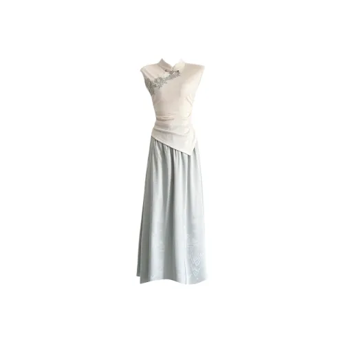 Udon House Two Piece Skirt Sets Women
s