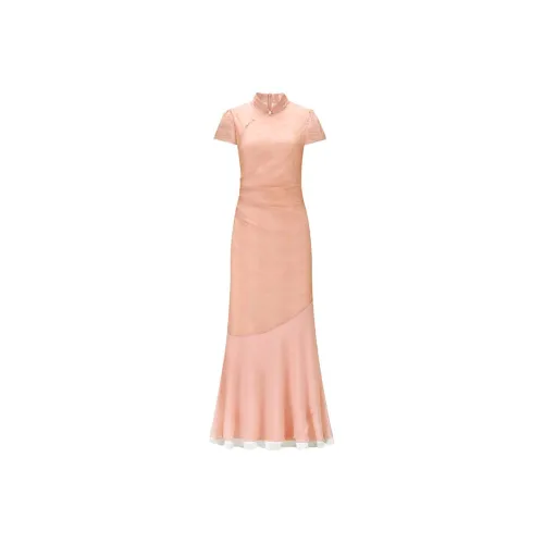 Udon House Short Sleeved Dress Women's